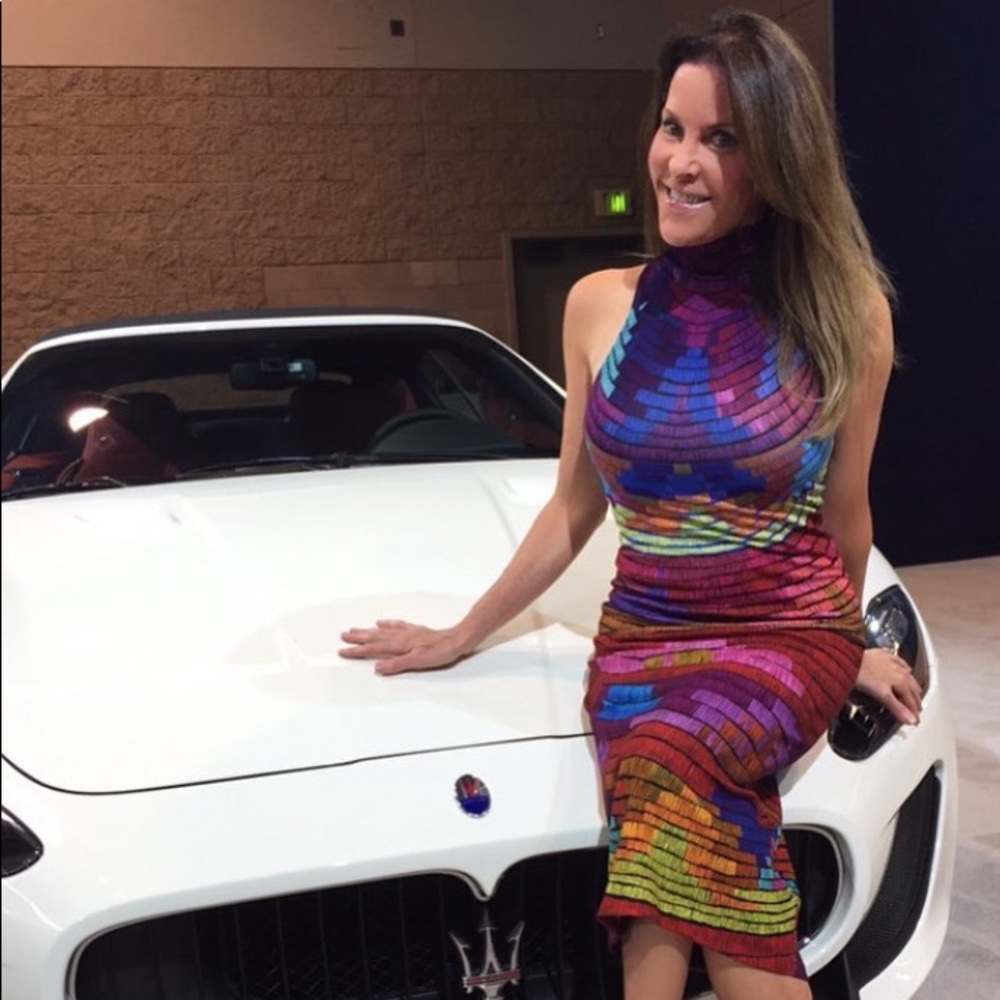 Meet your Posher, Lisa - Picture 3 of 8